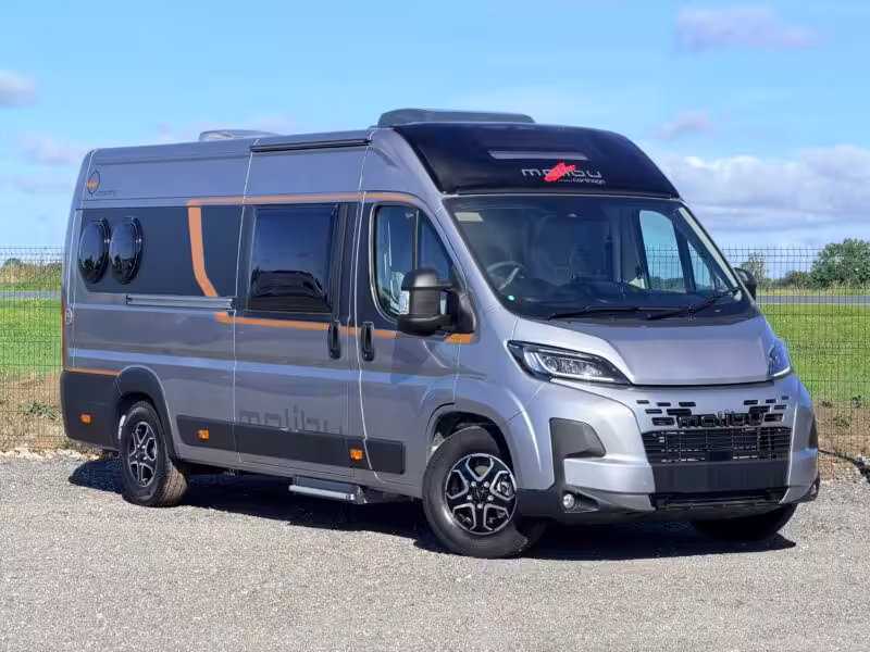 Malibu Van Charming 640 LE RB GT Skyview