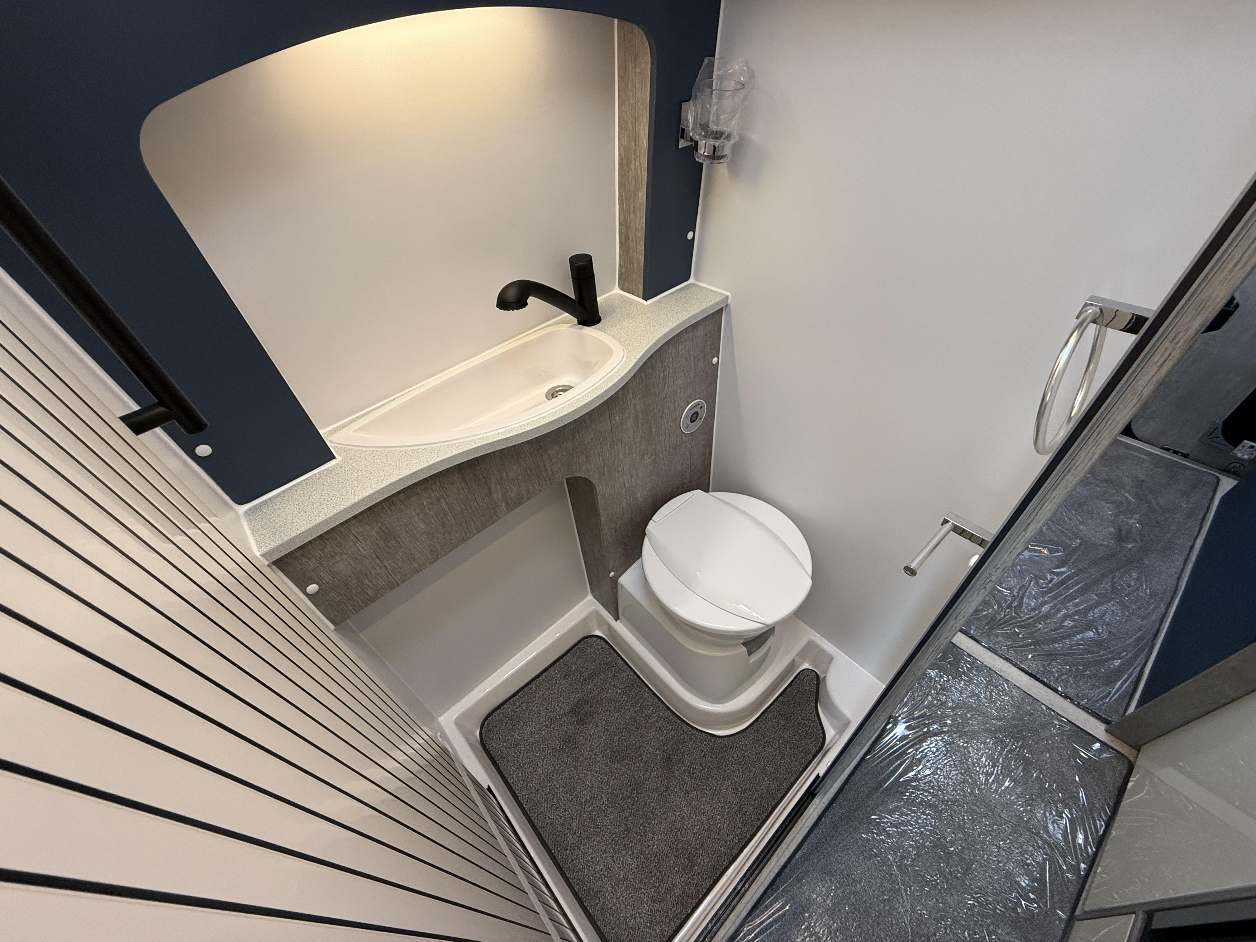 20250905 141602704 IOS