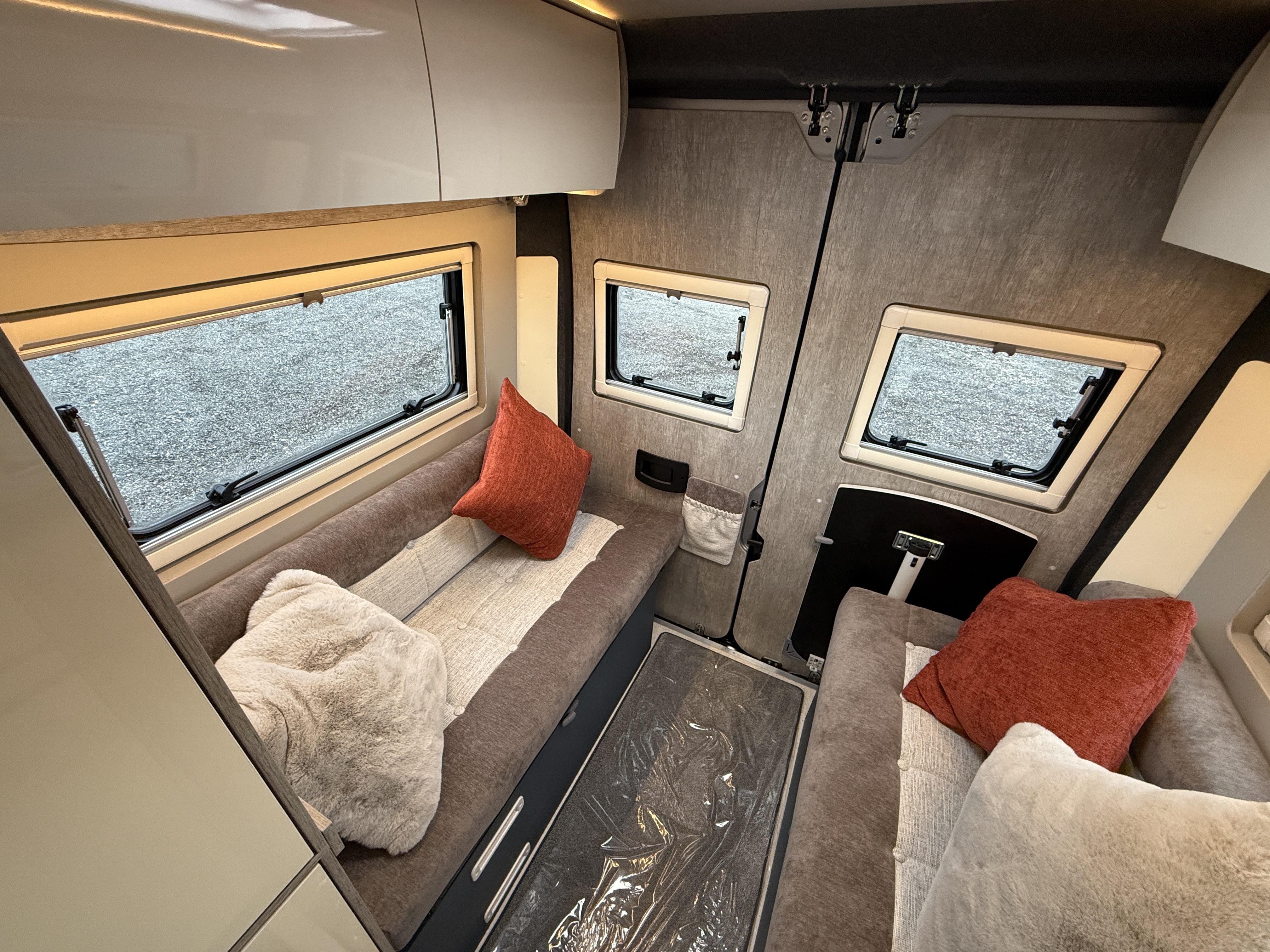 20250905 141611965 IOS