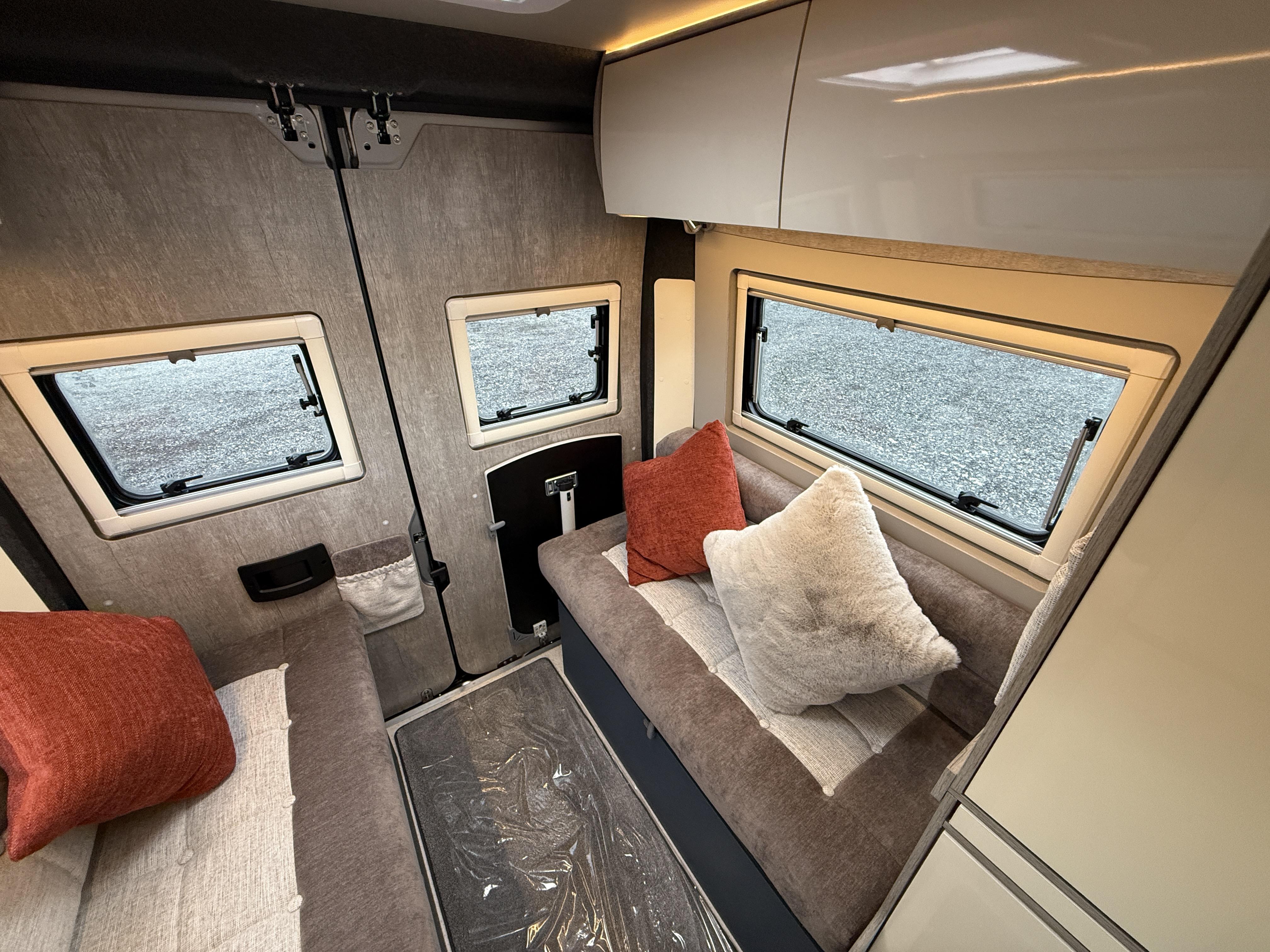 20250905 141614470 IOS