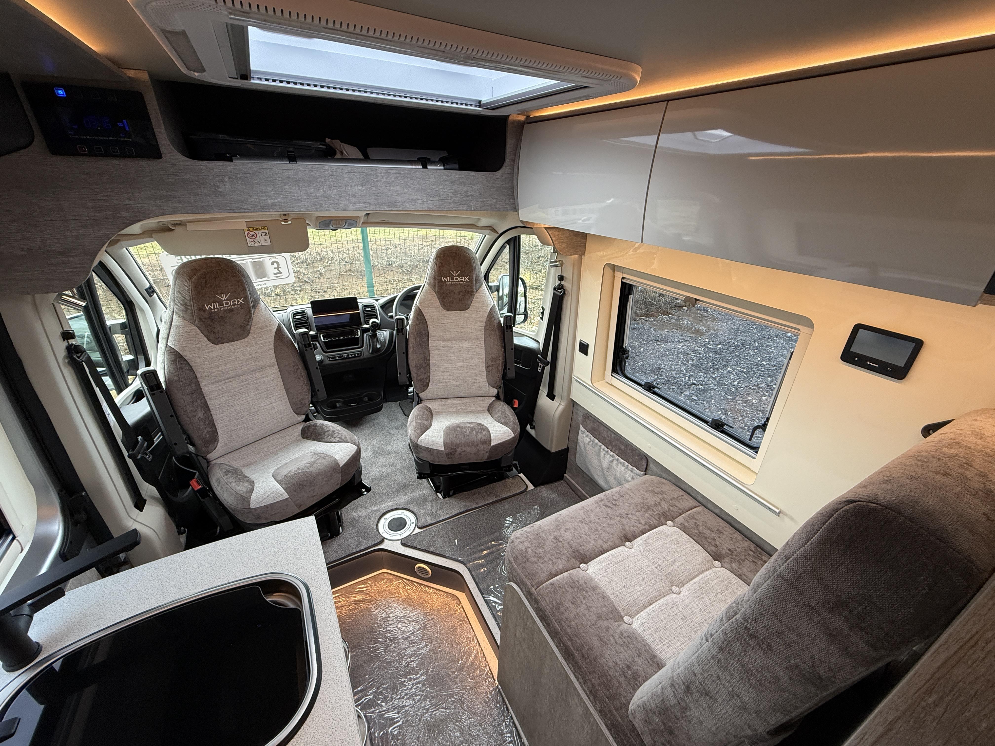 20250905 141637147 IOS