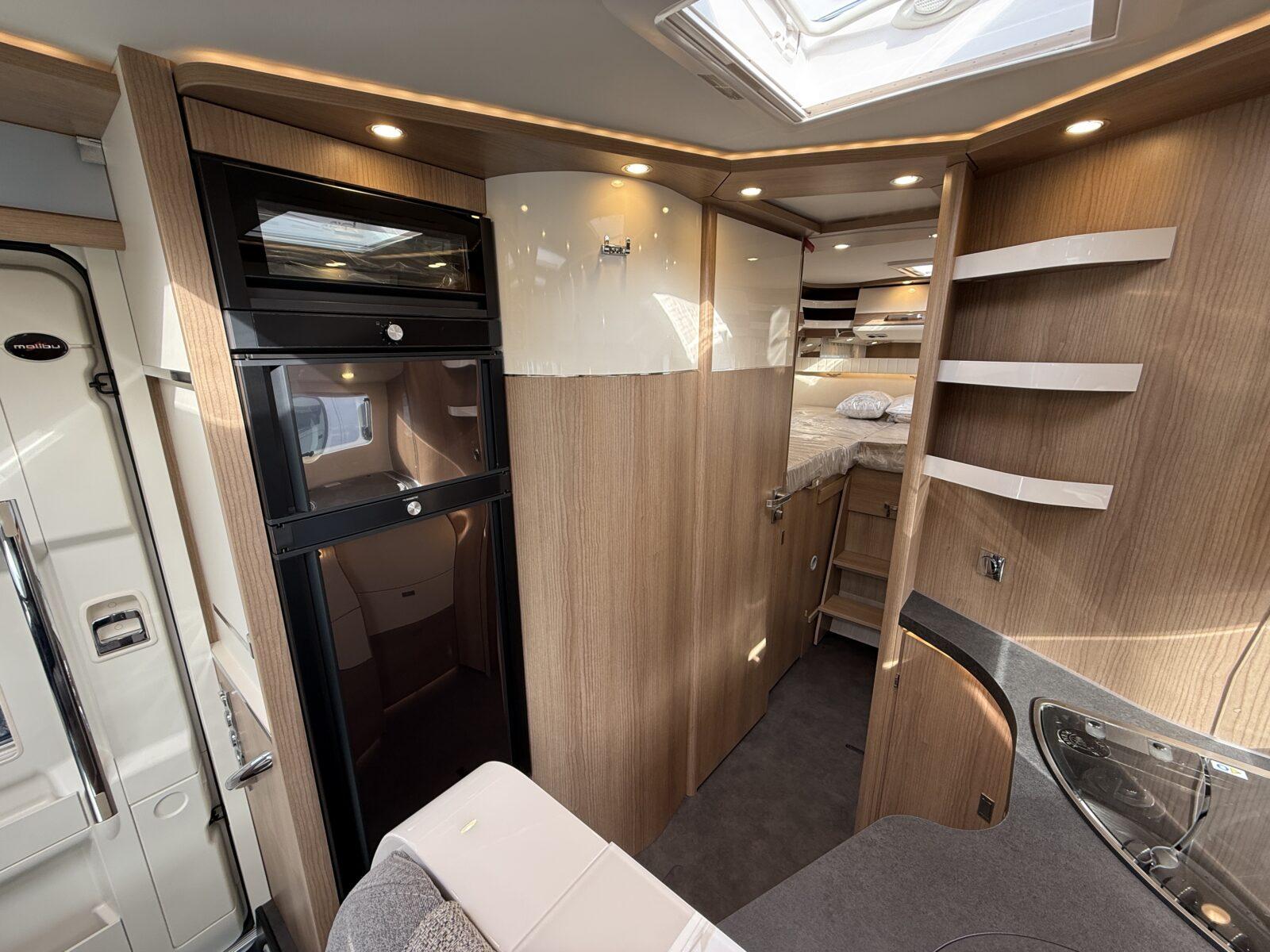 20250919 144352385 IOS