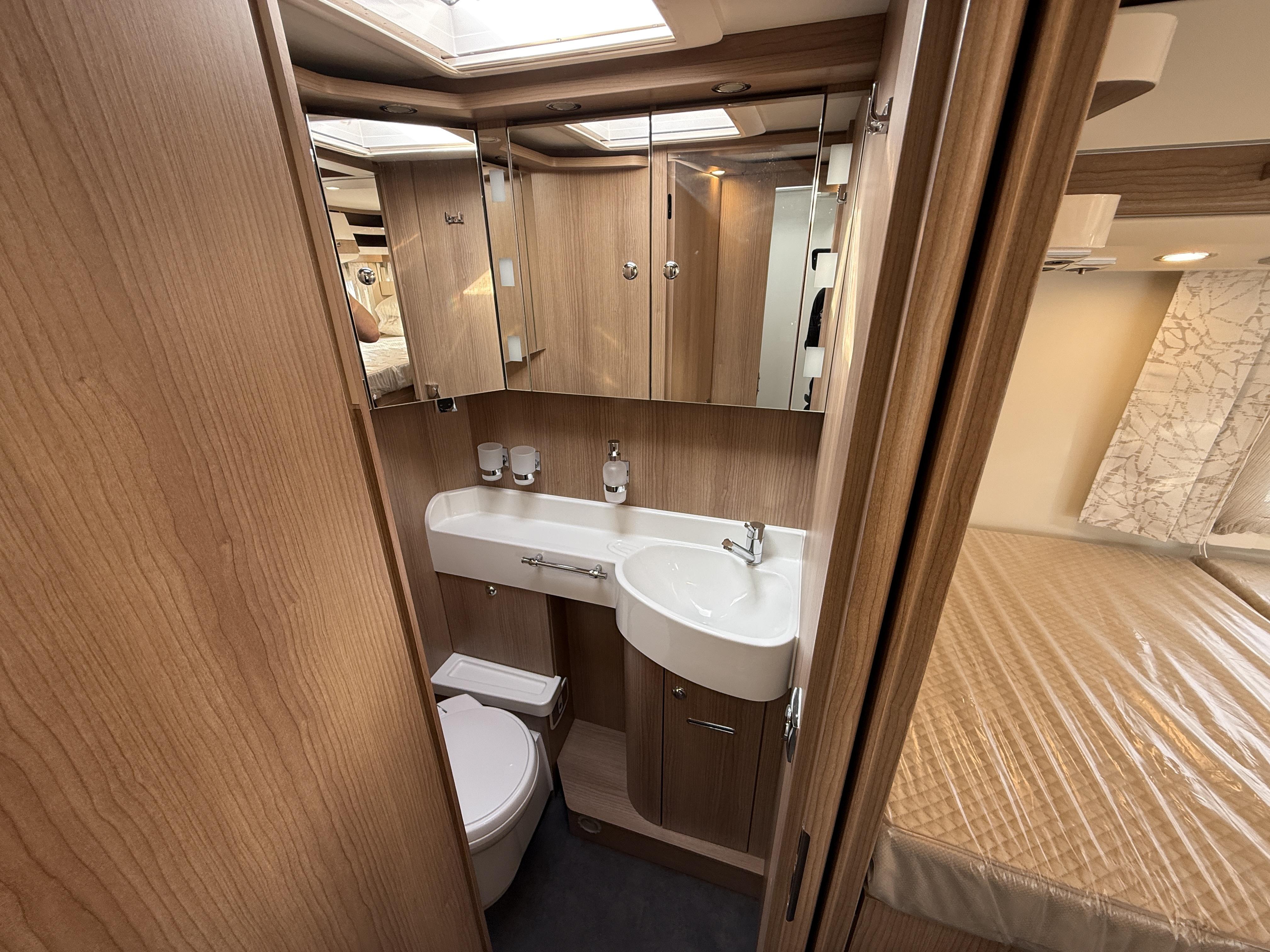 20250919 144429789 IOS