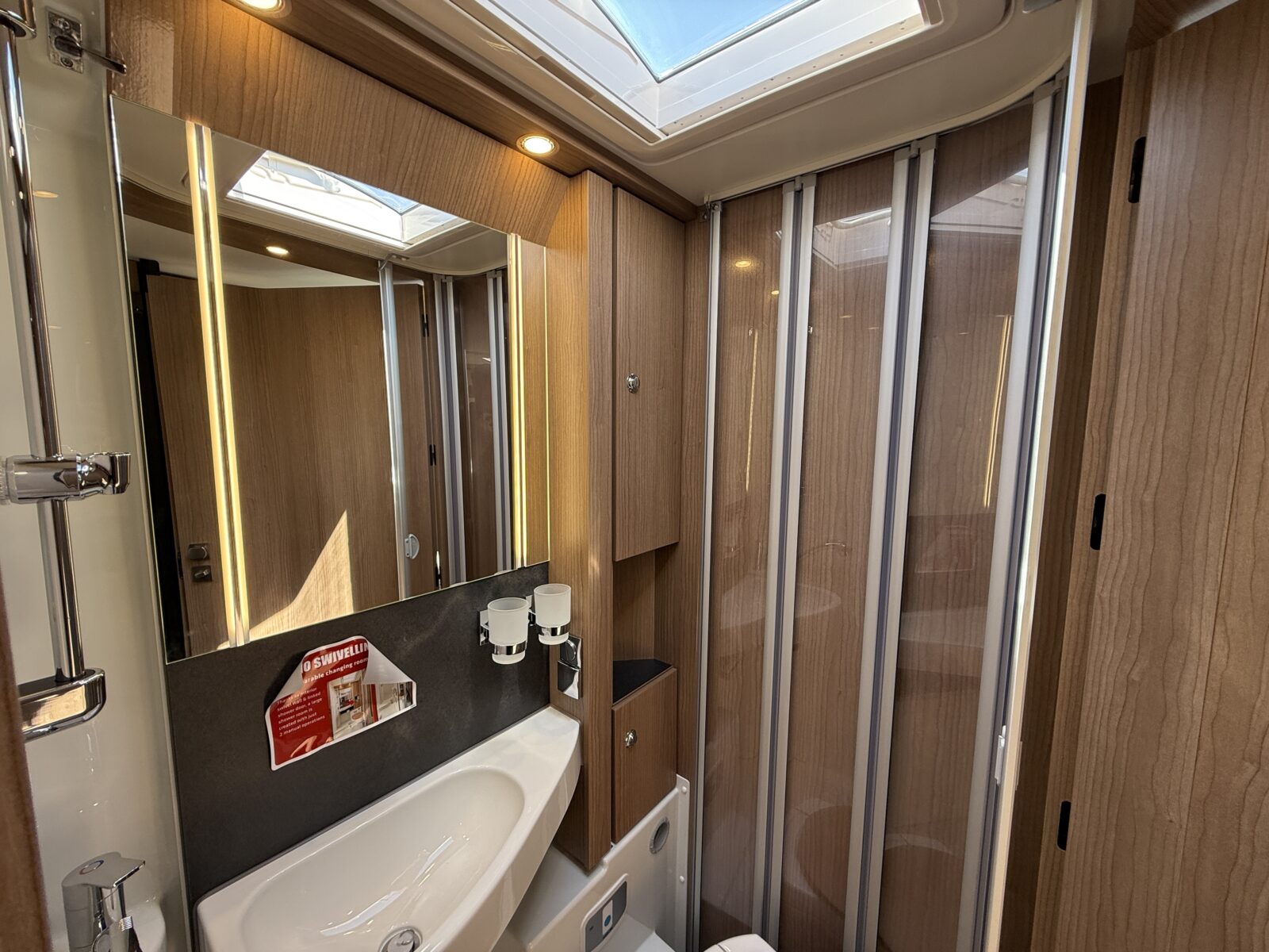 20250520 123511163 IOS