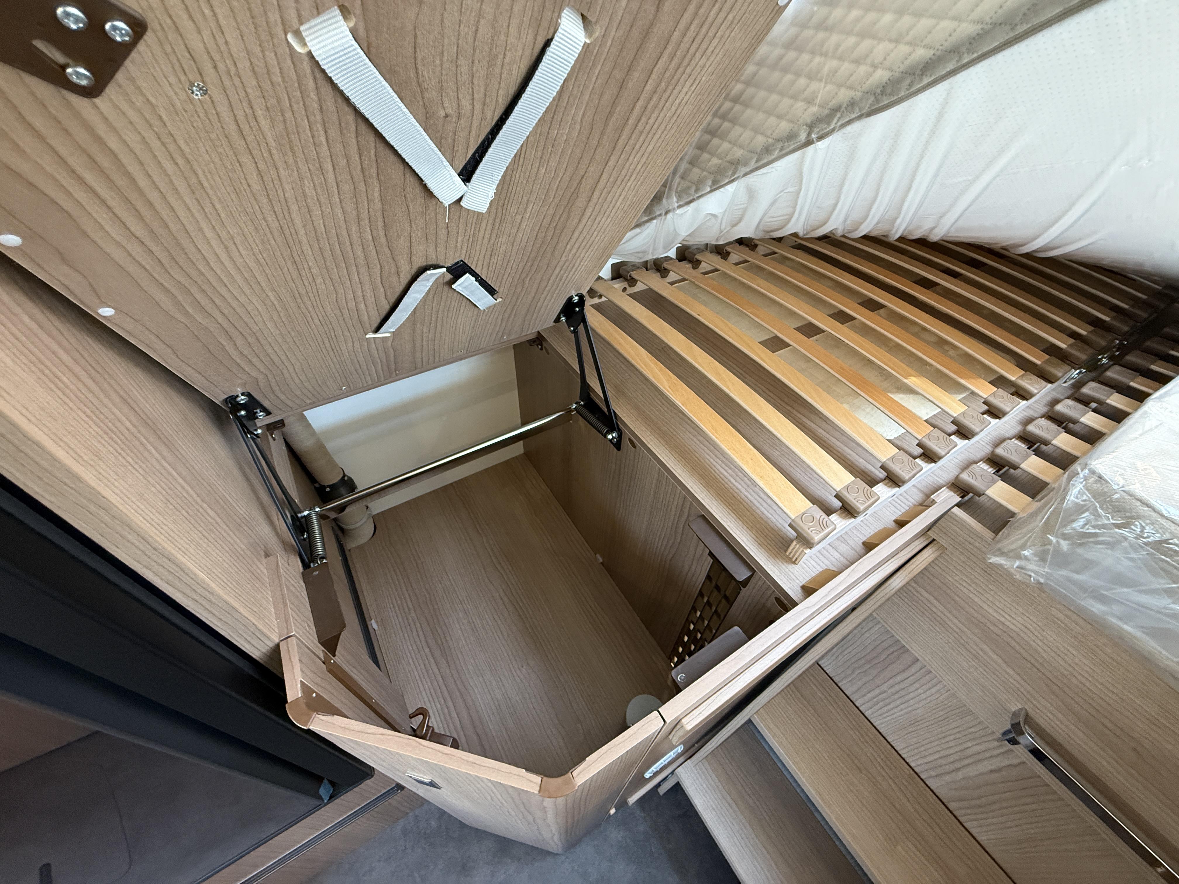 20250520 123722475 IOS