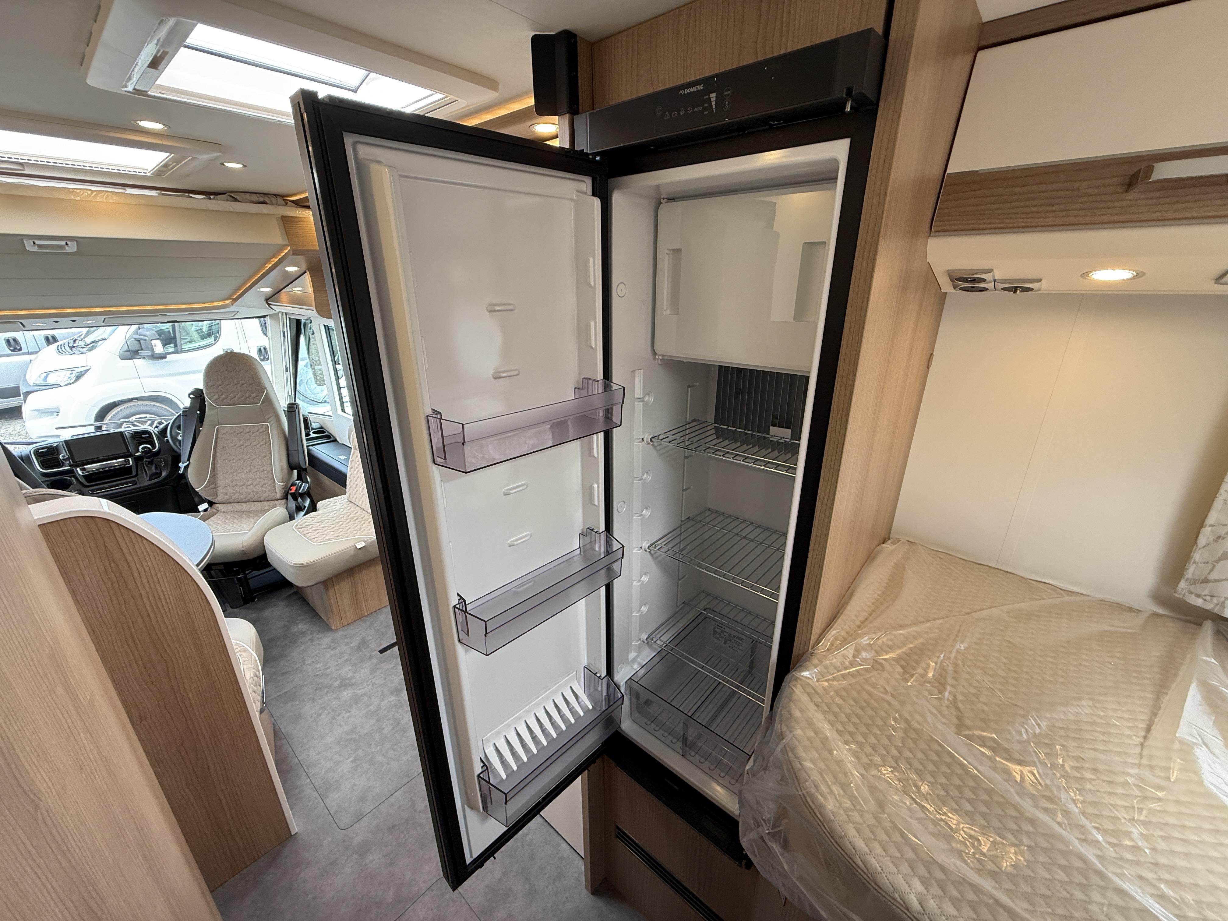 20250523 105831076 IOS