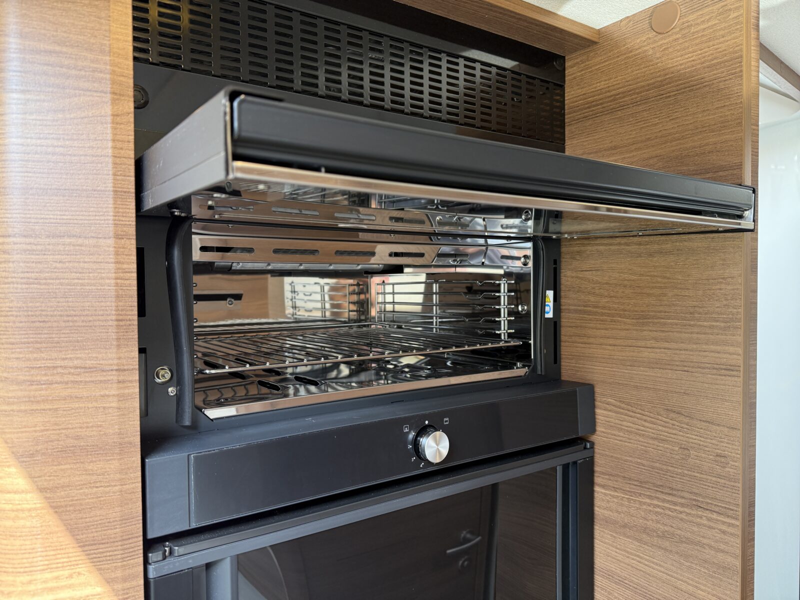 20250815 145305988 IOS