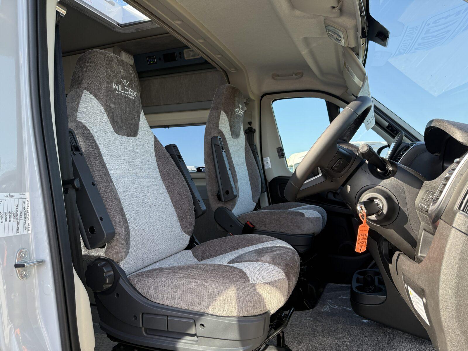 20250908 090231310 IOS Rotated