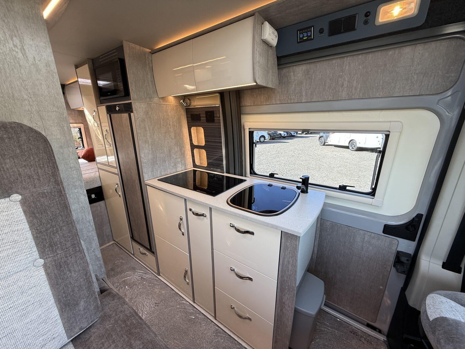 20250908 091438725 IOS