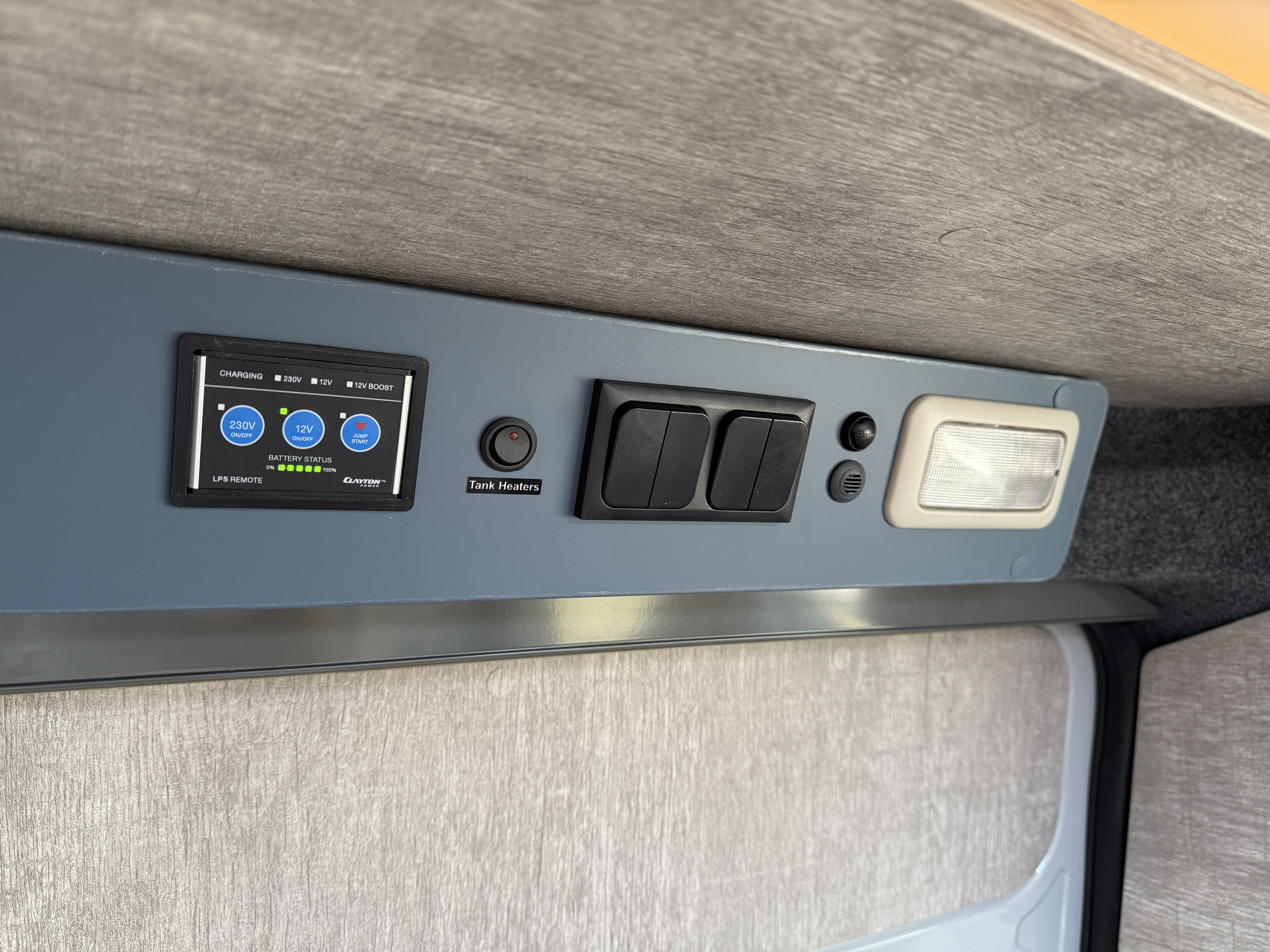 20250908 091552412 IOS