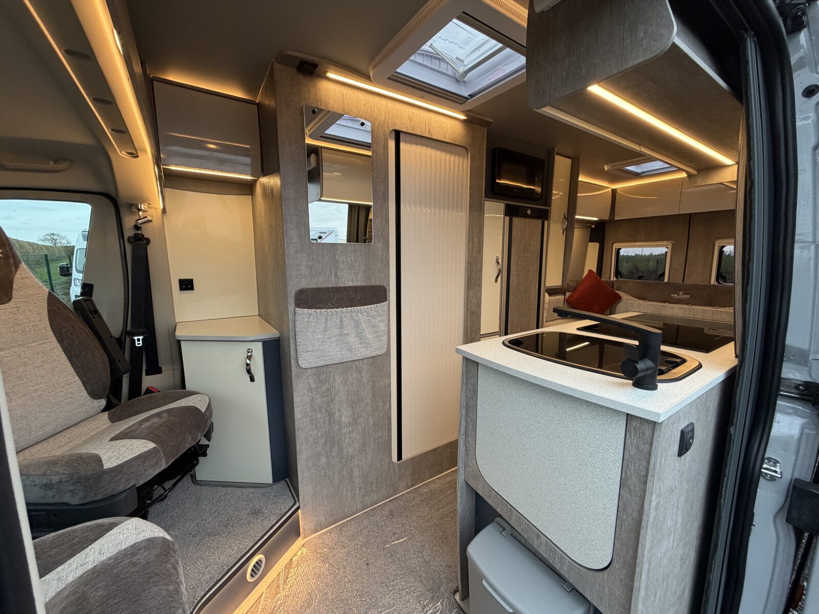 20251111 145502486 IOS