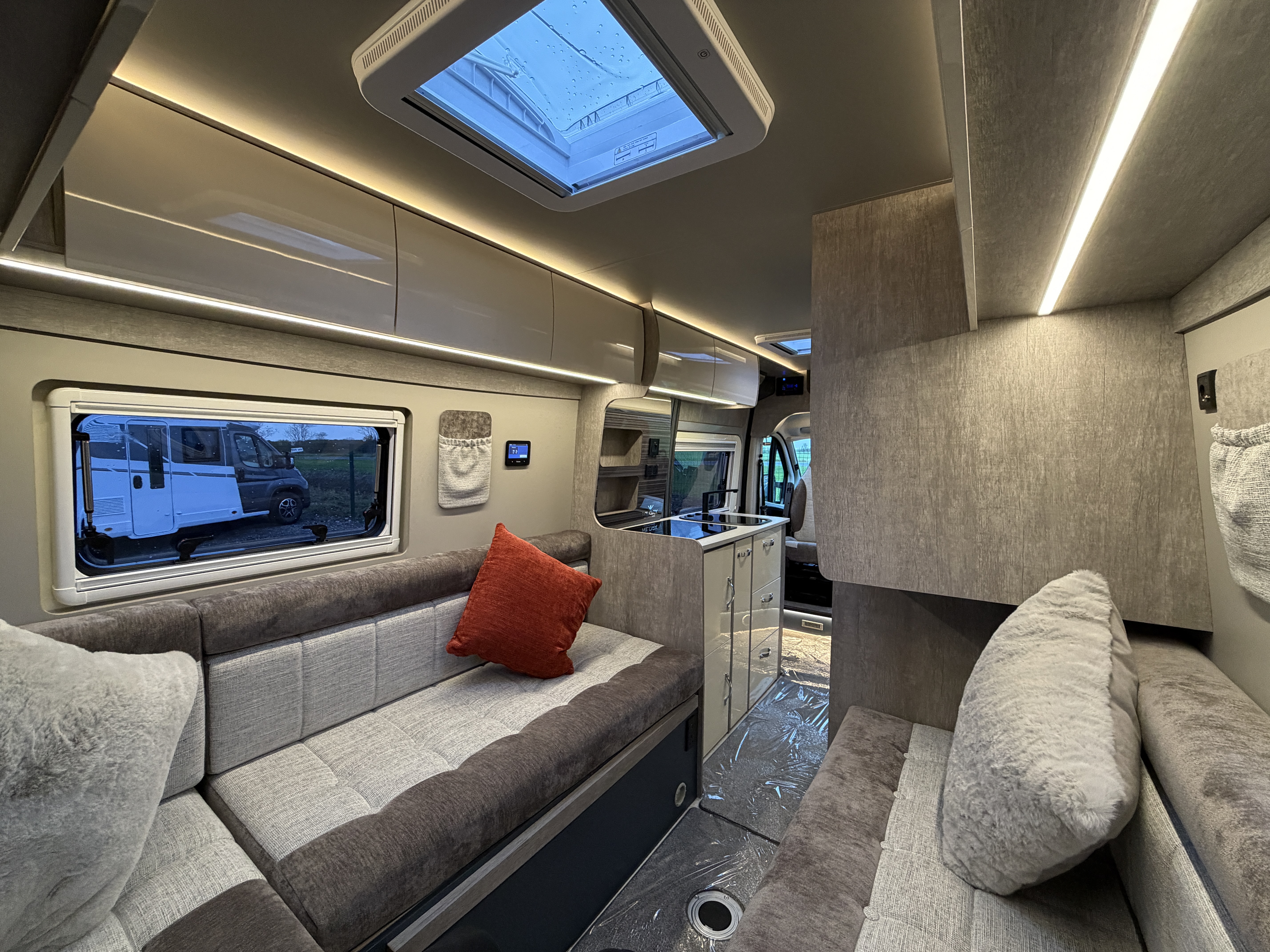 20251111 145543061 IOS