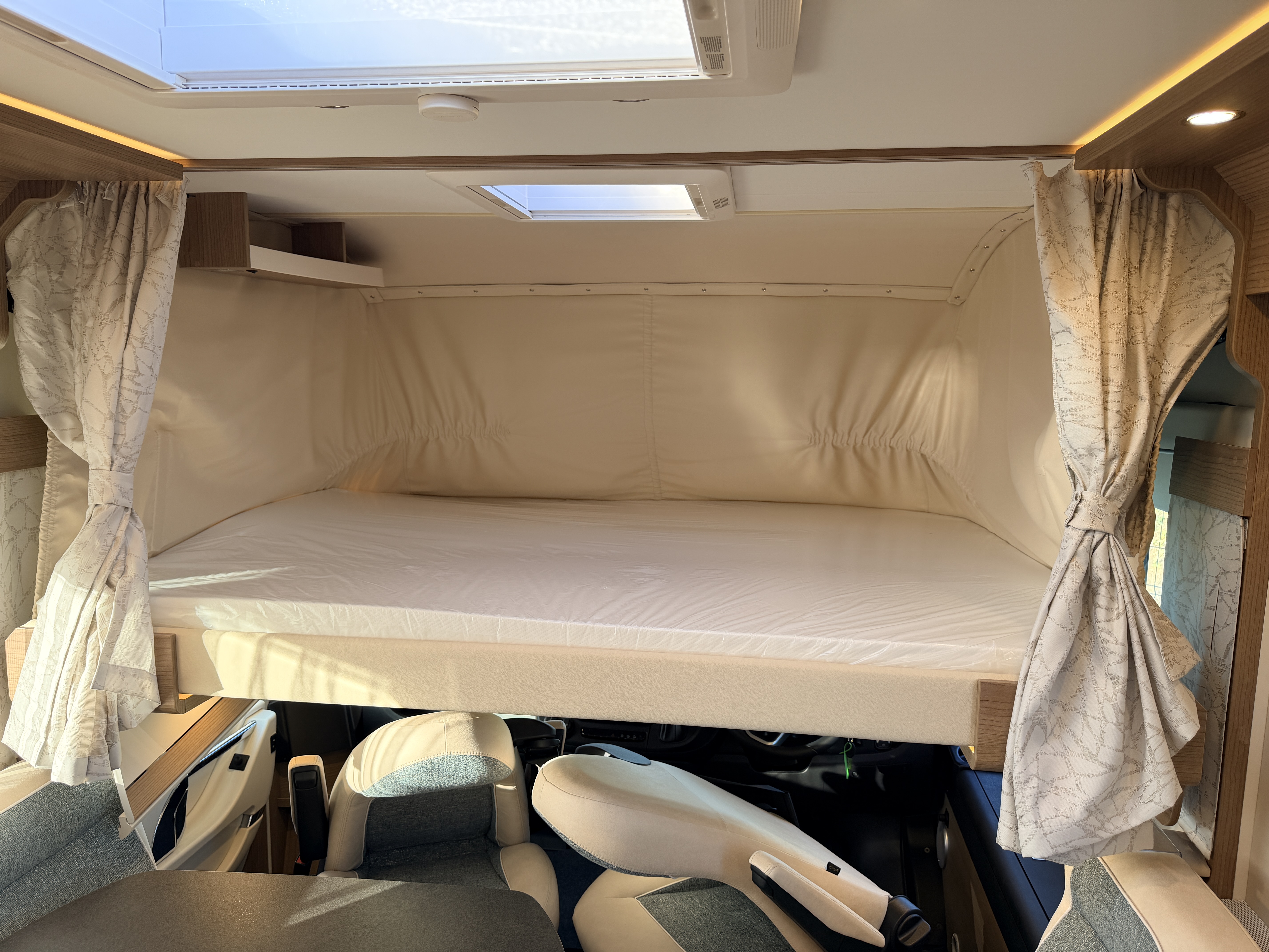 20251202 105345082 IOS