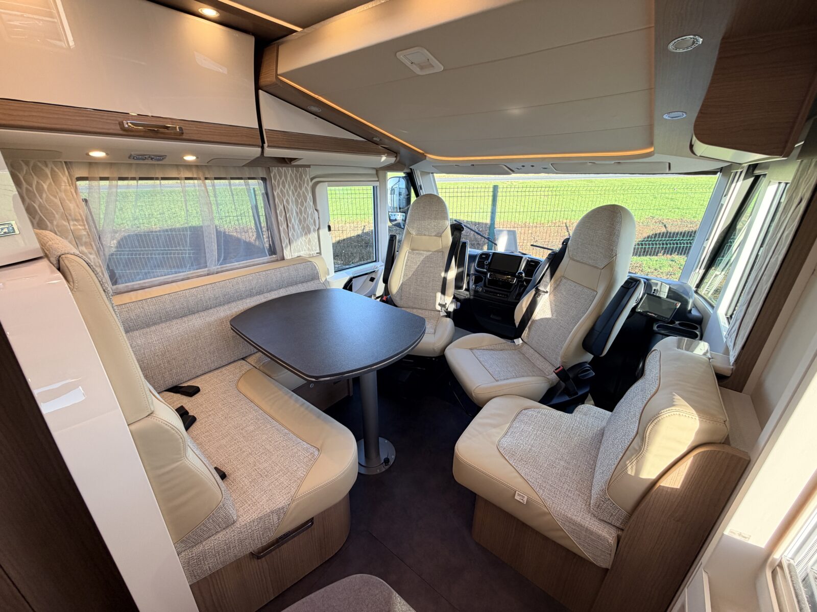 20251202 110538716 IOS