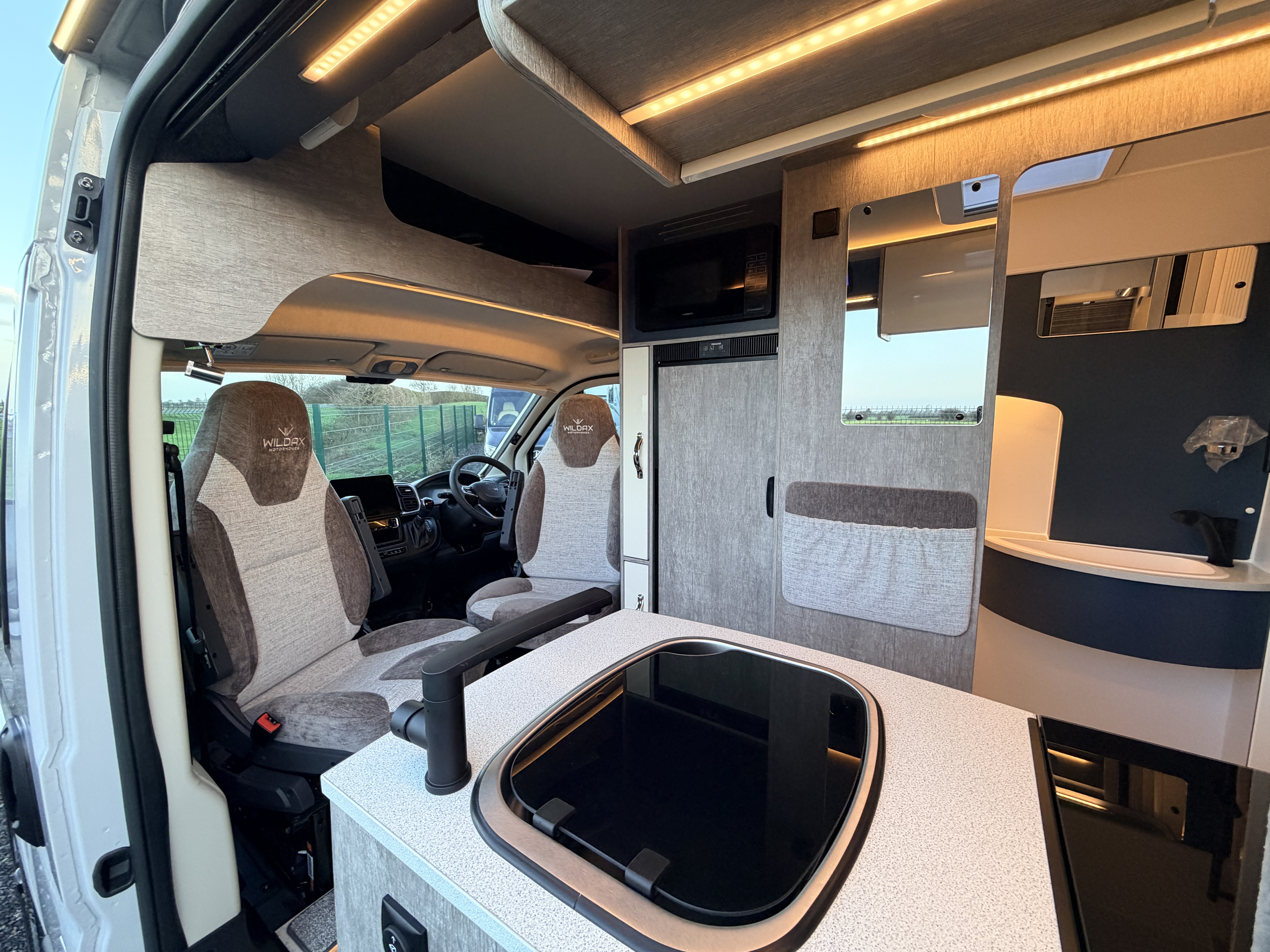 20251208 145606505 IOS